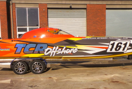 TCR Offshore Rcing Boat